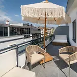 Deniz Boutique Hotel *