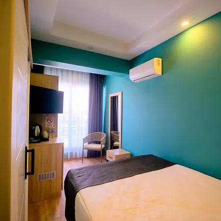 فندق Deniz Boutique أنطاليا