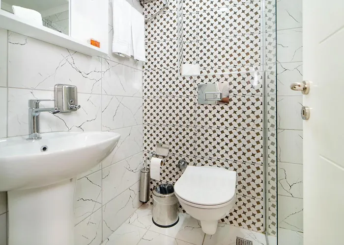 فندق Deniz Boutique أنطاليا
