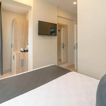 Deniz Boutique 안탈리아