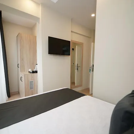 Deniz Boutique 안탈리아