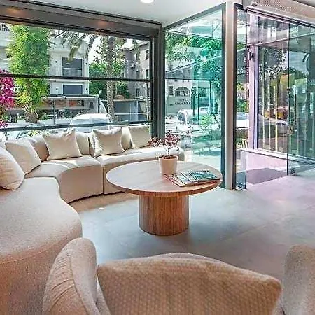 Deniz Boutique Hotel *