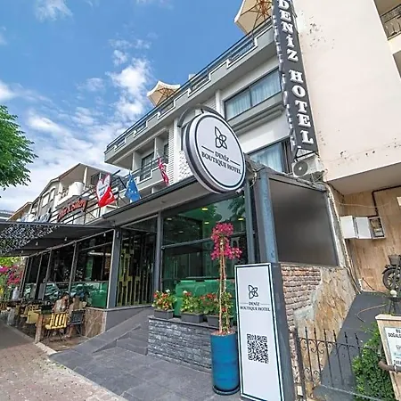 Deniz Boutique Hotel *