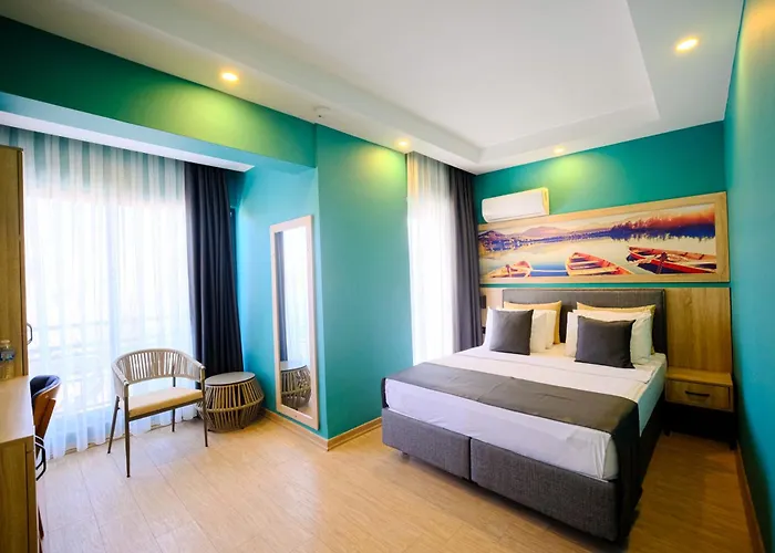Deniz Boutique Hotel *